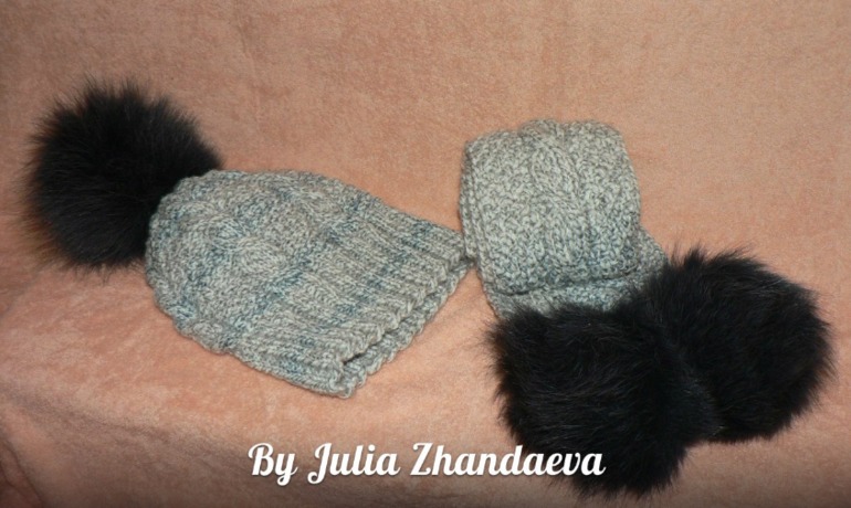 шапочка и шарф с меховыми бубонами