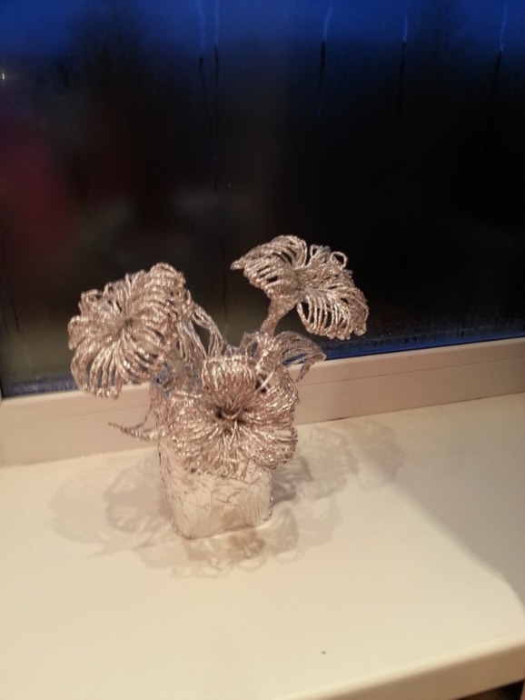 нежная лилия