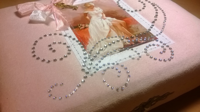 2 шкатулки для ювелирных украшений