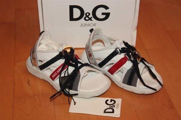 24 размер D&G