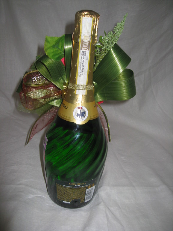 Моя первая украшенная бутылочка