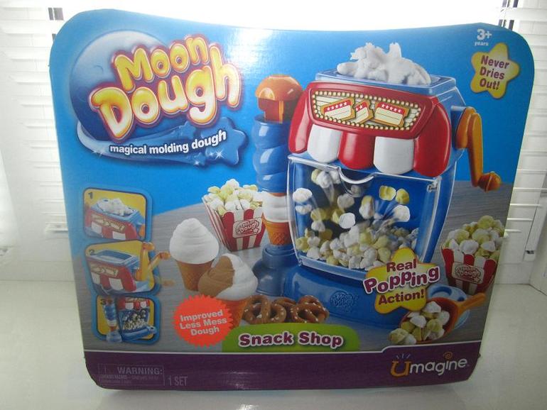 Продам попкорн и мороженое пластилин тесто Moon Dough