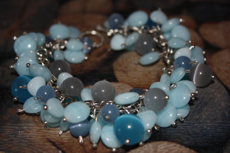 Браслеты из кожи с натуральными камнями. Новая коллекция!!! СКИДКИ!!!!!!