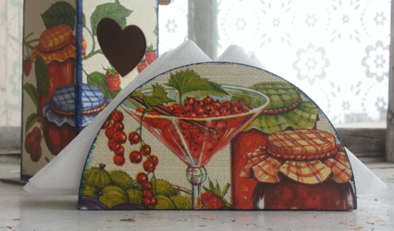 к бабушке на варенье.