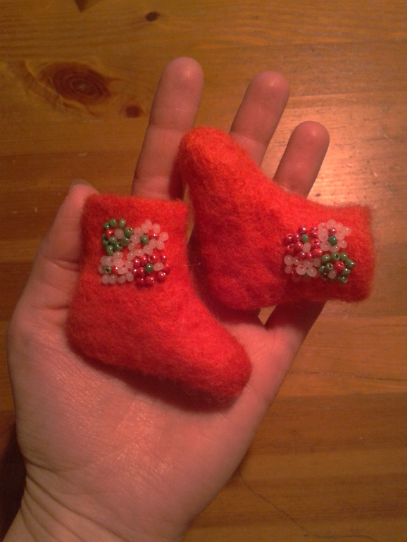 валеночки на выставку в детсад