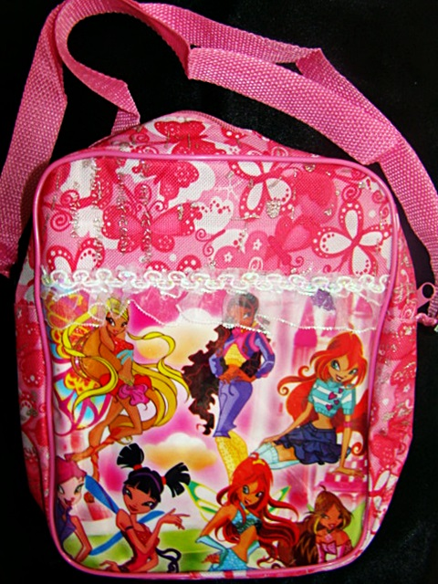 Наборы для творчества, фоторамки winx по 500 р.Часы winx.