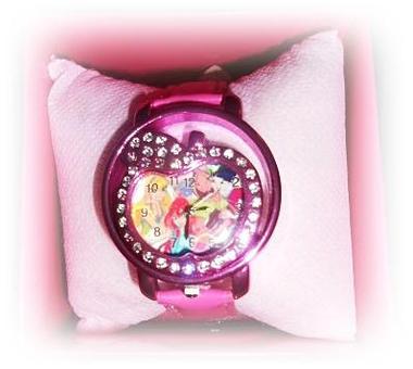 Наборы для творчества, фоторамки winx по 500 р.Часы winx.