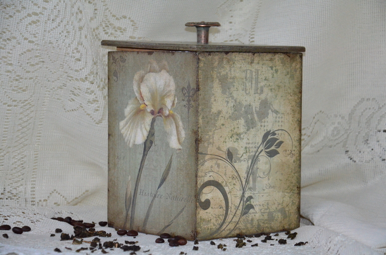 Сотворились коробушки)