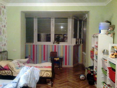 Стоит ли вешать шторы......