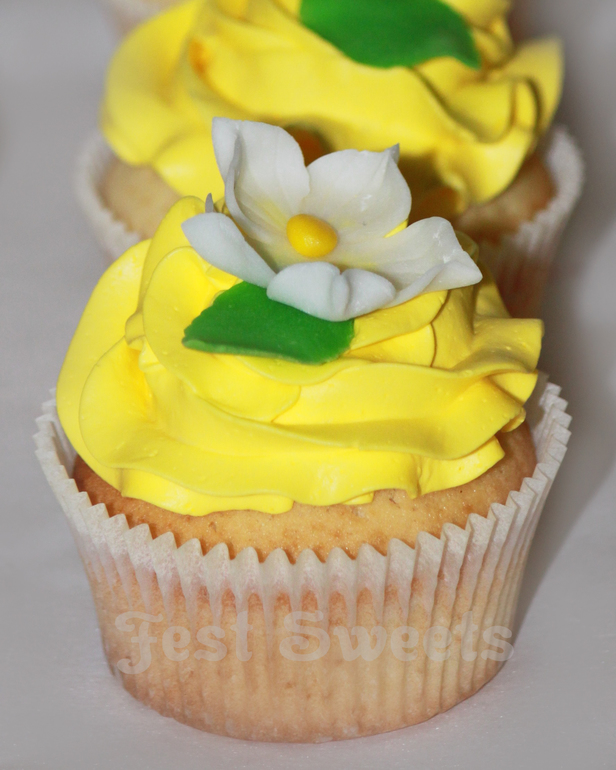 Лимонные капкейки