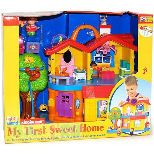 Первый кукольный домик для девочки 1.6 лет