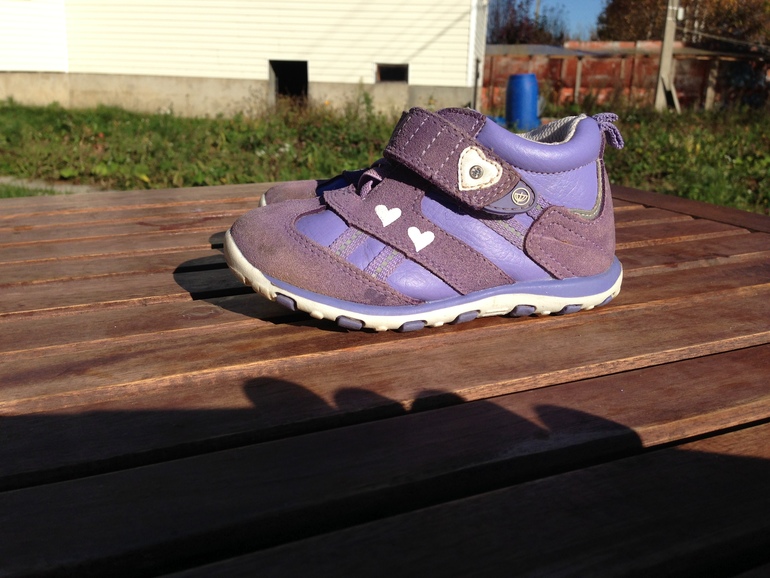 Обувь НОВАЯ И БУ 19, 20, 24, 25размеры ОЧЕНЬ ДЕШЕВО - ОЧЕНЬ СРОЧНО!!!