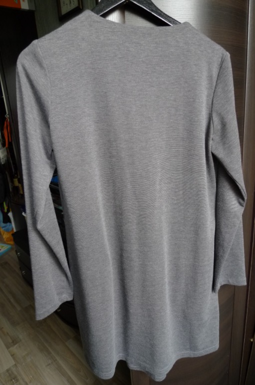 Платье для беременных и кормящих мам зеленое и серое