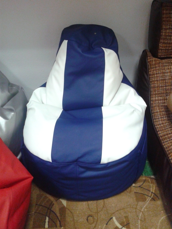 Кресла мешки и лежаночки для собак и кошек