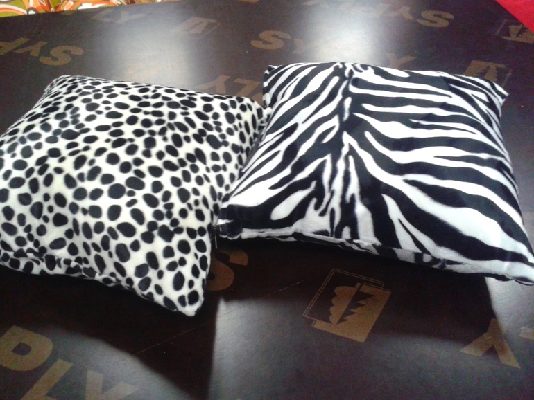 Кресла мешки и лежаночки для собак и кошек