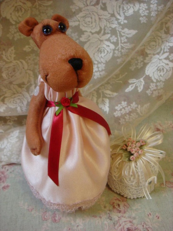 Львиная семья. А эта свадьба, свадьба...