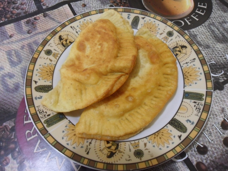Чебуреки без яиц
