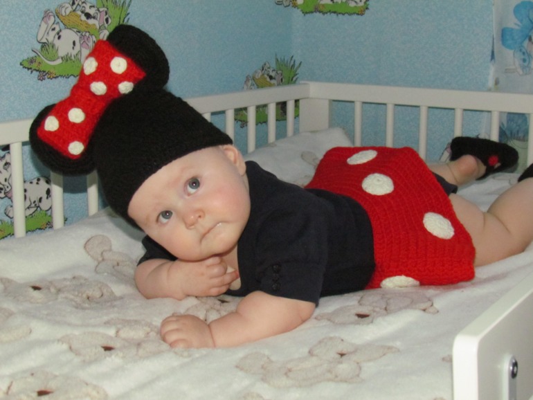 Костюм Мини Мауса.