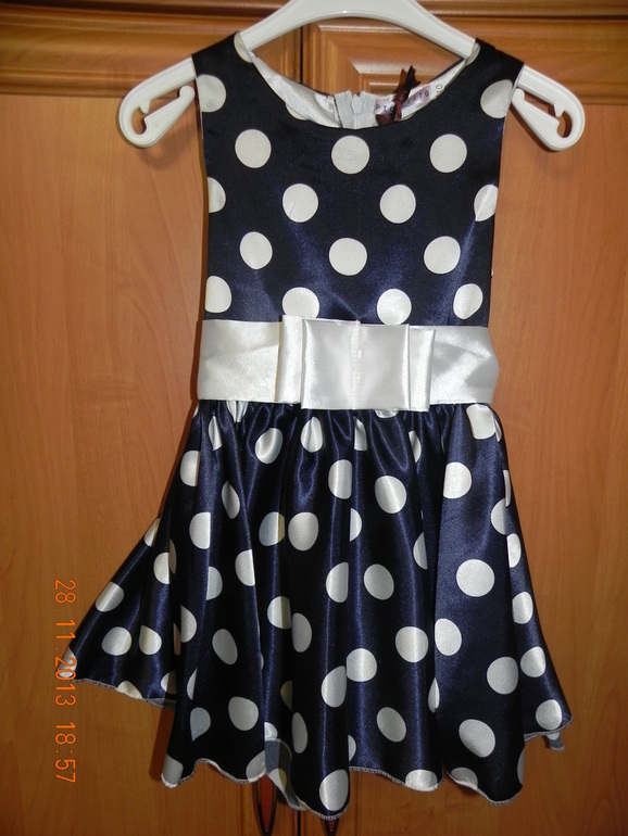 Платье "Пиколетто" р.110    1900руб