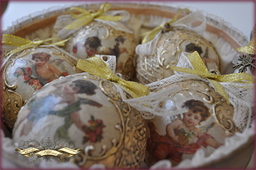 Два комплекта "...от прабабушки..."