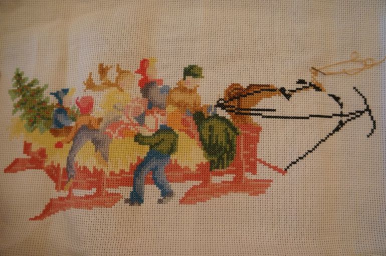 А у меня два вышивальных процесса!