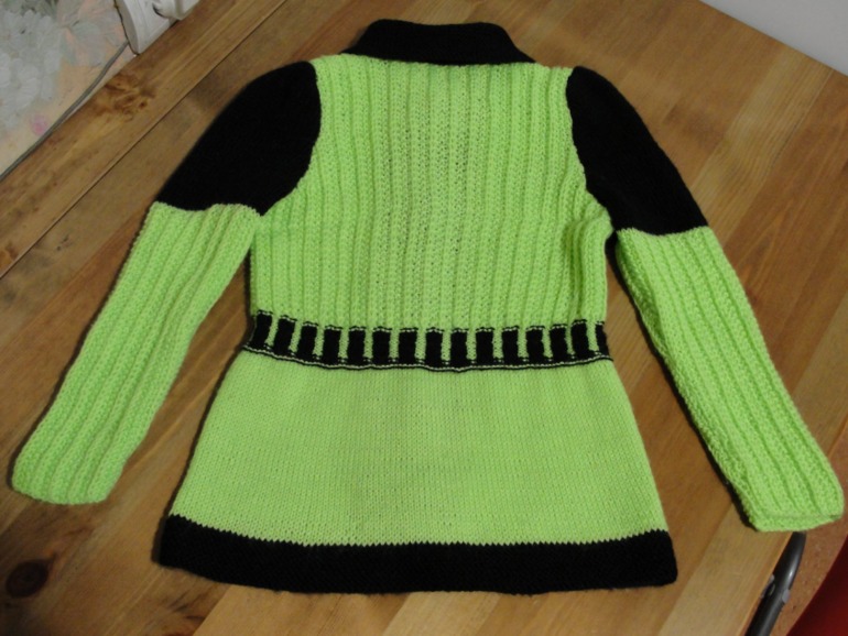 Моя первая кофточка)