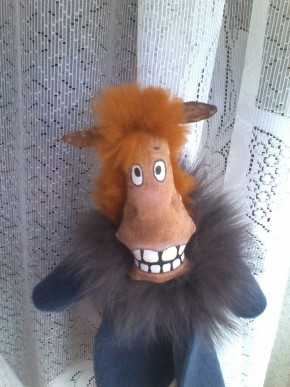 Хто? Хто? КОНЬ в пальто!!!