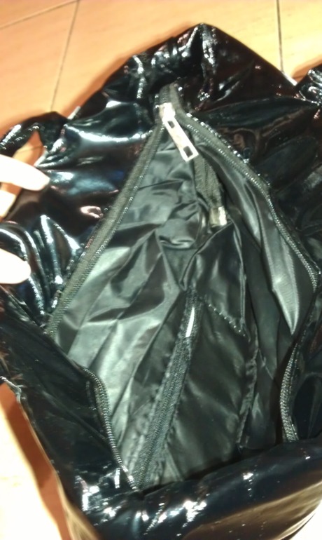 В НАЛИЧИИ !!! Текстильная лаковая сумка (чёрный) - 300руб.