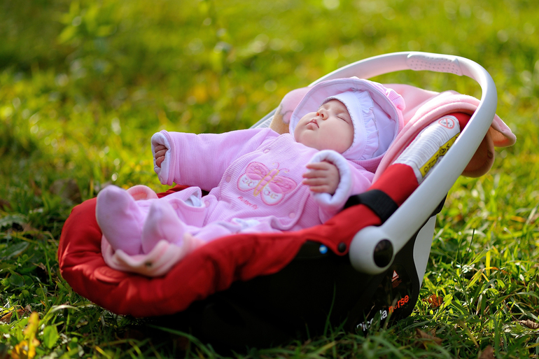 2,5 месяца и крещение Аполлинарии