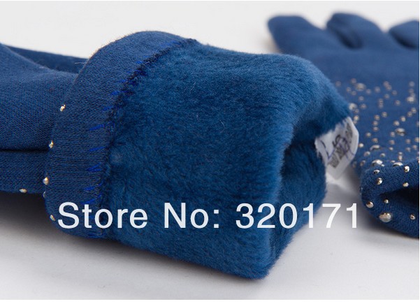 Перчатки для сенсорных экранов 250 руб.  ВЫКУПЛЕНЫ. Бронируем и оплачиваем.