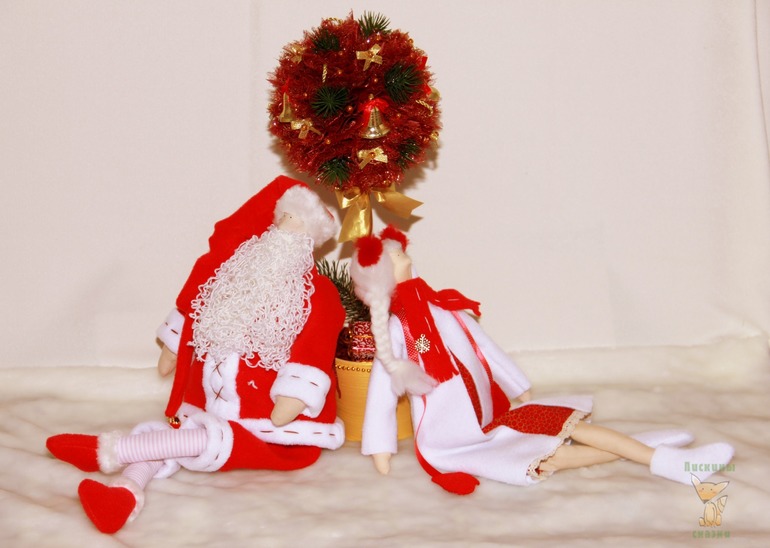 Снегурочки-подружки