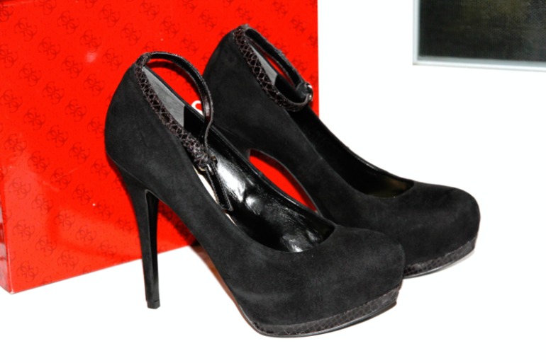 guess оригинал!!!!размер 40/ цена 4000р