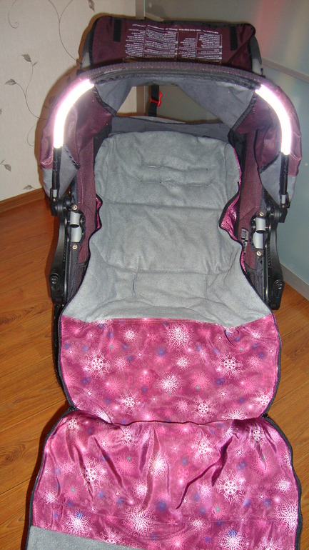 Коляска трехколесная BOB Revolution SE