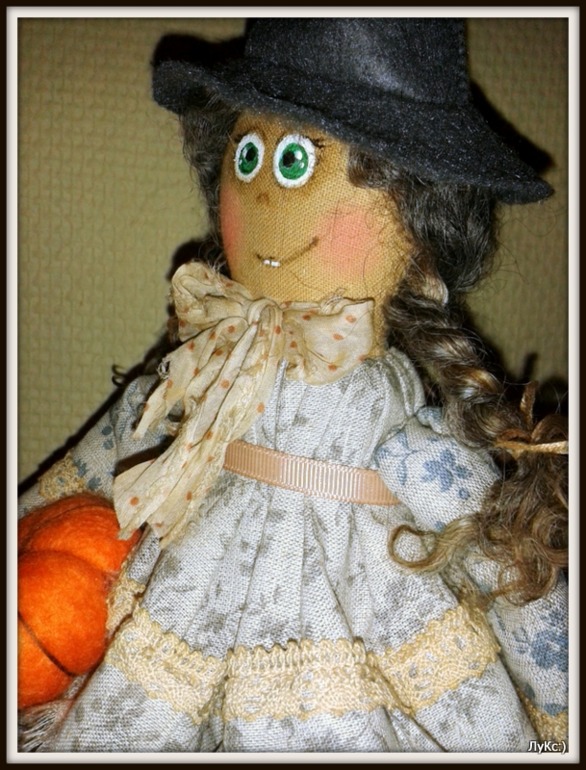 Эсмеральда:))