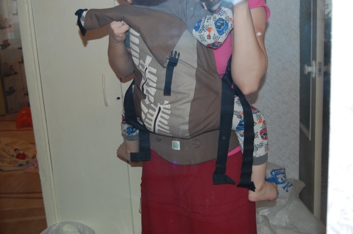 Эргономичный рюкзачок Aloe-slings Simply - беглый обзор