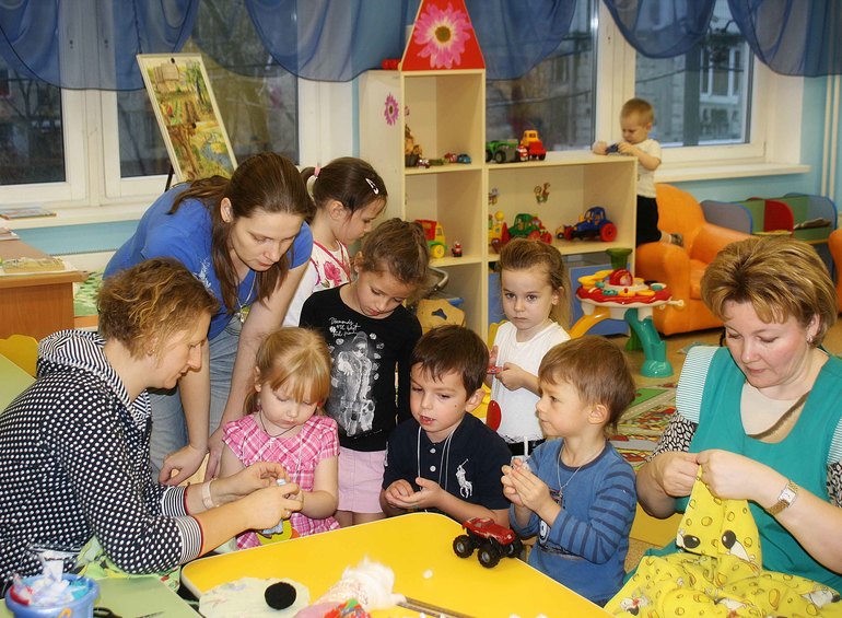 Клубный час