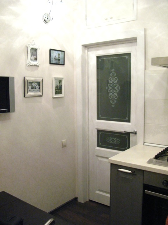 Ну и наша кухня: добро пожаловать)