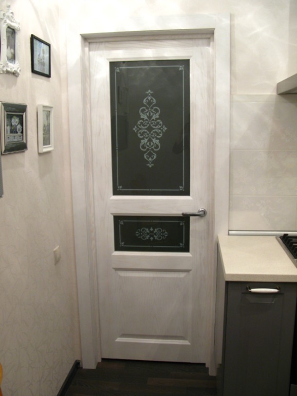 Ну и наша кухня: добро пожаловать)