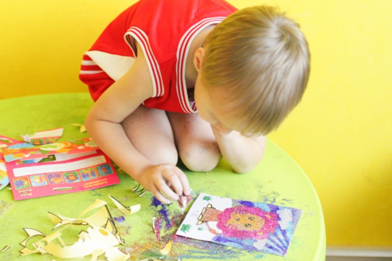 Аппликации из блесток