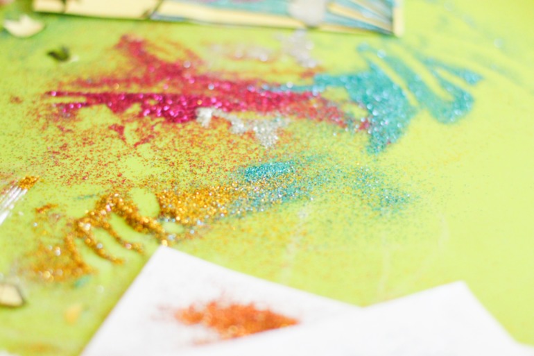 Аппликации из блесток