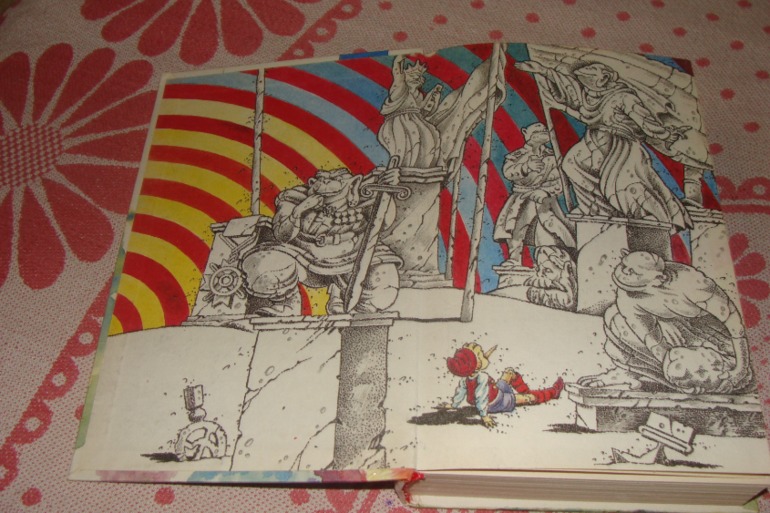 Продам детские букинистические книги.