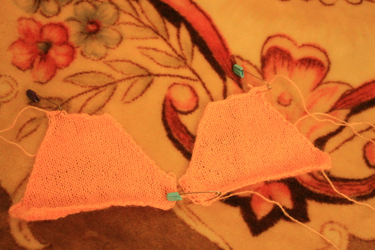 Платьице и штанишки для зайчика