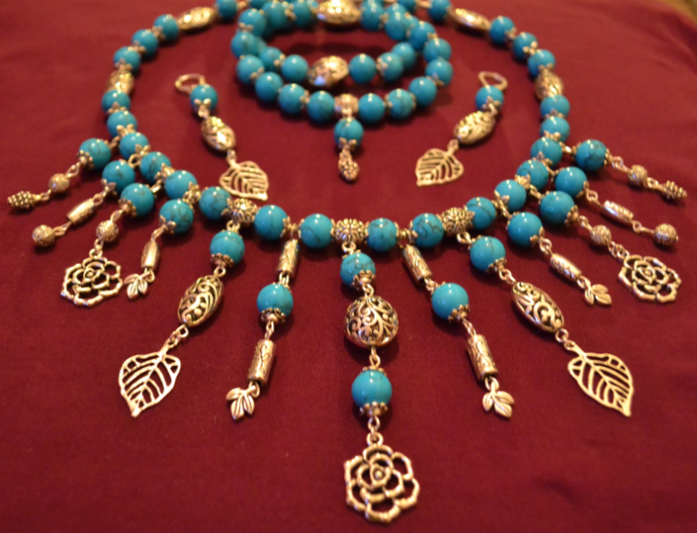 Браслеты ручной работы из полудрагоценных камней. Браслеты есть в наличии и под заказ!!!