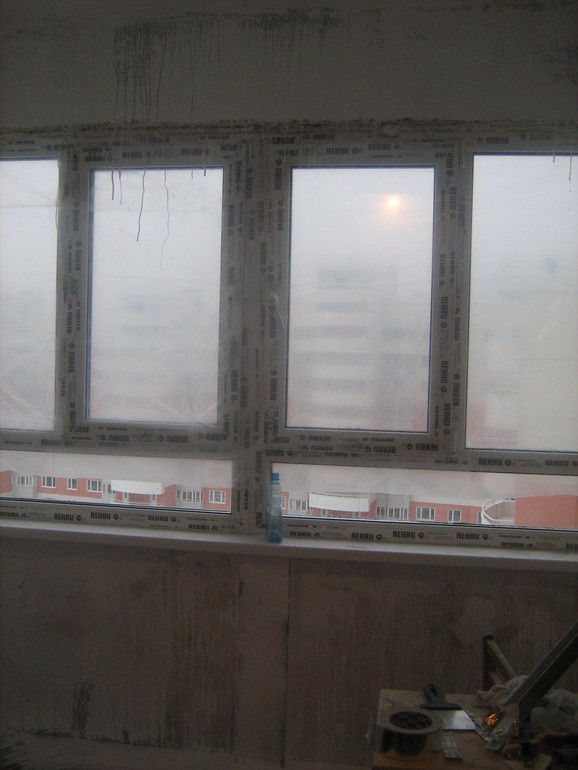 Мокрый балкон!хелп