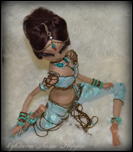 Мохини - дочь таинственной Индии!