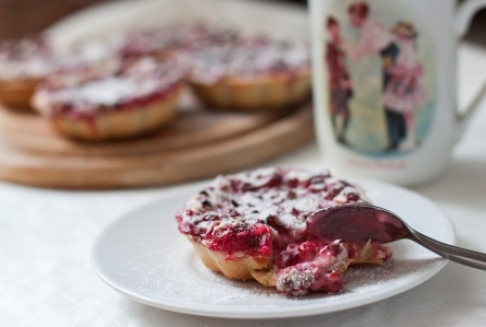 Корзиночки с брусникой