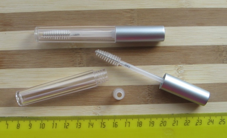 Тара и инструменты для косметики (обновленный пристрой)