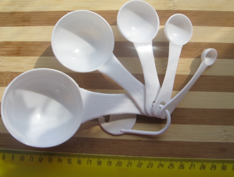 Тара и инструменты для косметики (обновленный пристрой)