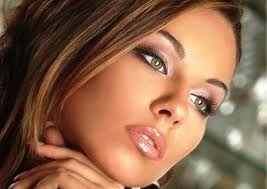 Обучающиий экспресс-курс «Макияж — это просто!»