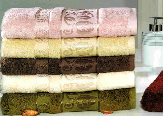 Огромный ассортимент текстиля начиная от шикарных трусиков из бамбука и заканчи